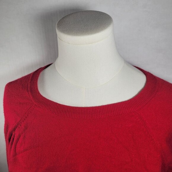 Torrid Women Classic Workwear Casual Comfy Red Rayon Blend Sweater Size 2 (2x) - Picture 2 of 8